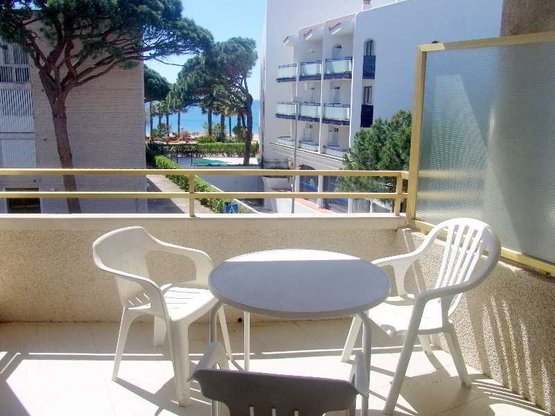 Apartamentos Port Gavina Els Pins Cambrils Dış mekan fotoğraf